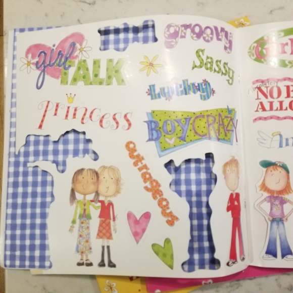 Set of 3 Girl Talk Scrapbook kits - Picture 5 of 7
